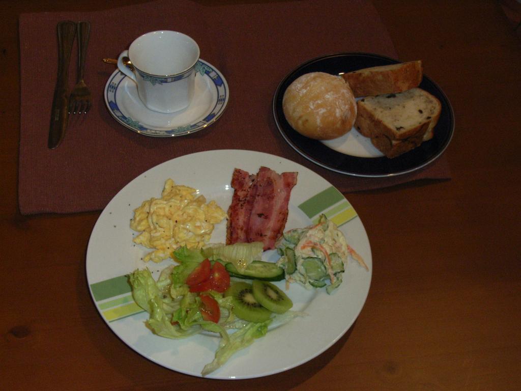 Hotel Minshuku Hoshi No Sumika Shibushi Esterno foto