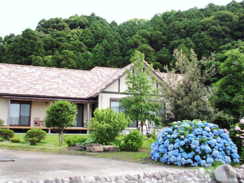 Hotel Minshuku Hoshi No Sumika Shibushi Esterno foto