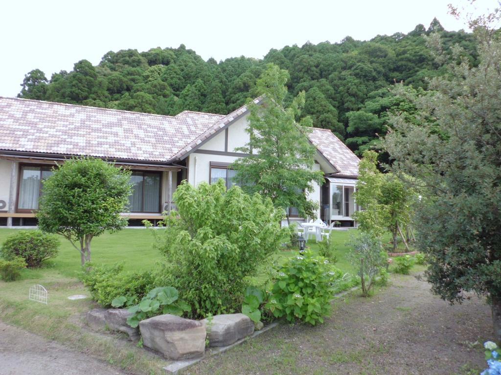 Hotel Minshuku Hoshi No Sumika Shibushi Esterno foto